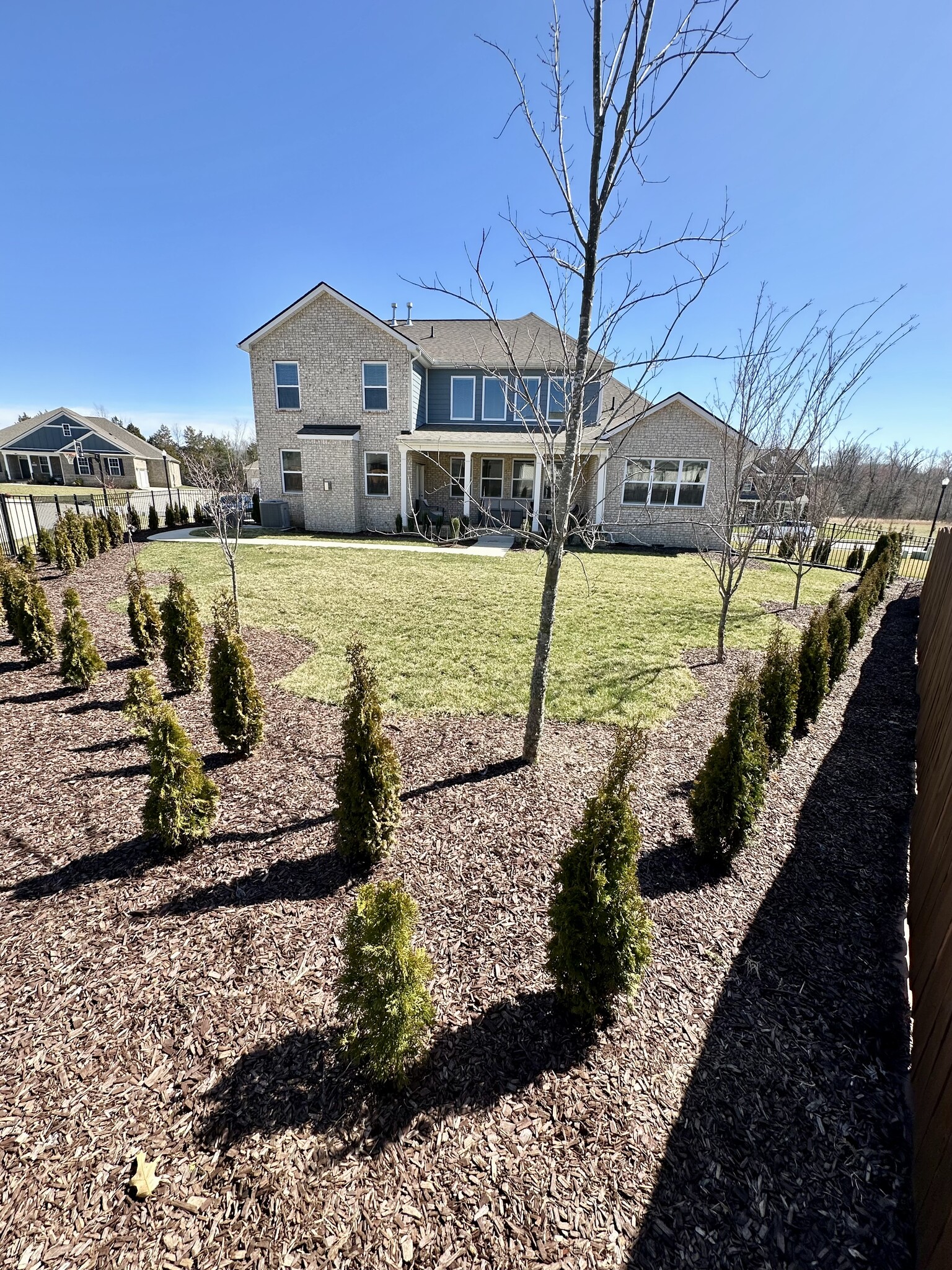 Building Photo - 304 Greymoor Ln