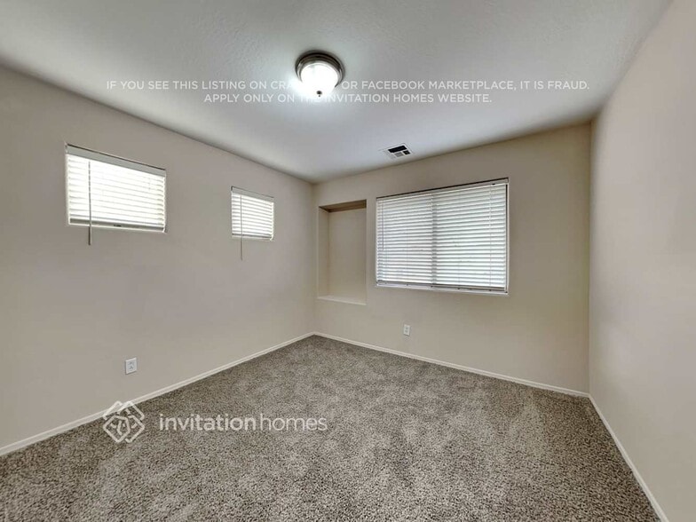 Building Photo - 5307 W T Ryan Ln