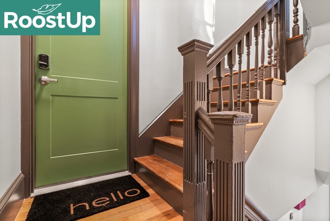 Building Photo - Furnished Bedroom with Private Bath in South Boston