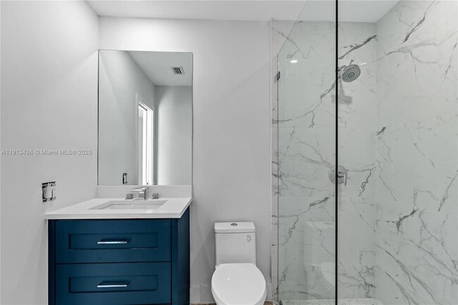 Building Photo - 6900 SW 136th St