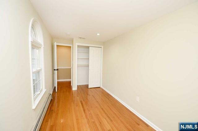 Building Photo - 13 Orangeburgh Rd