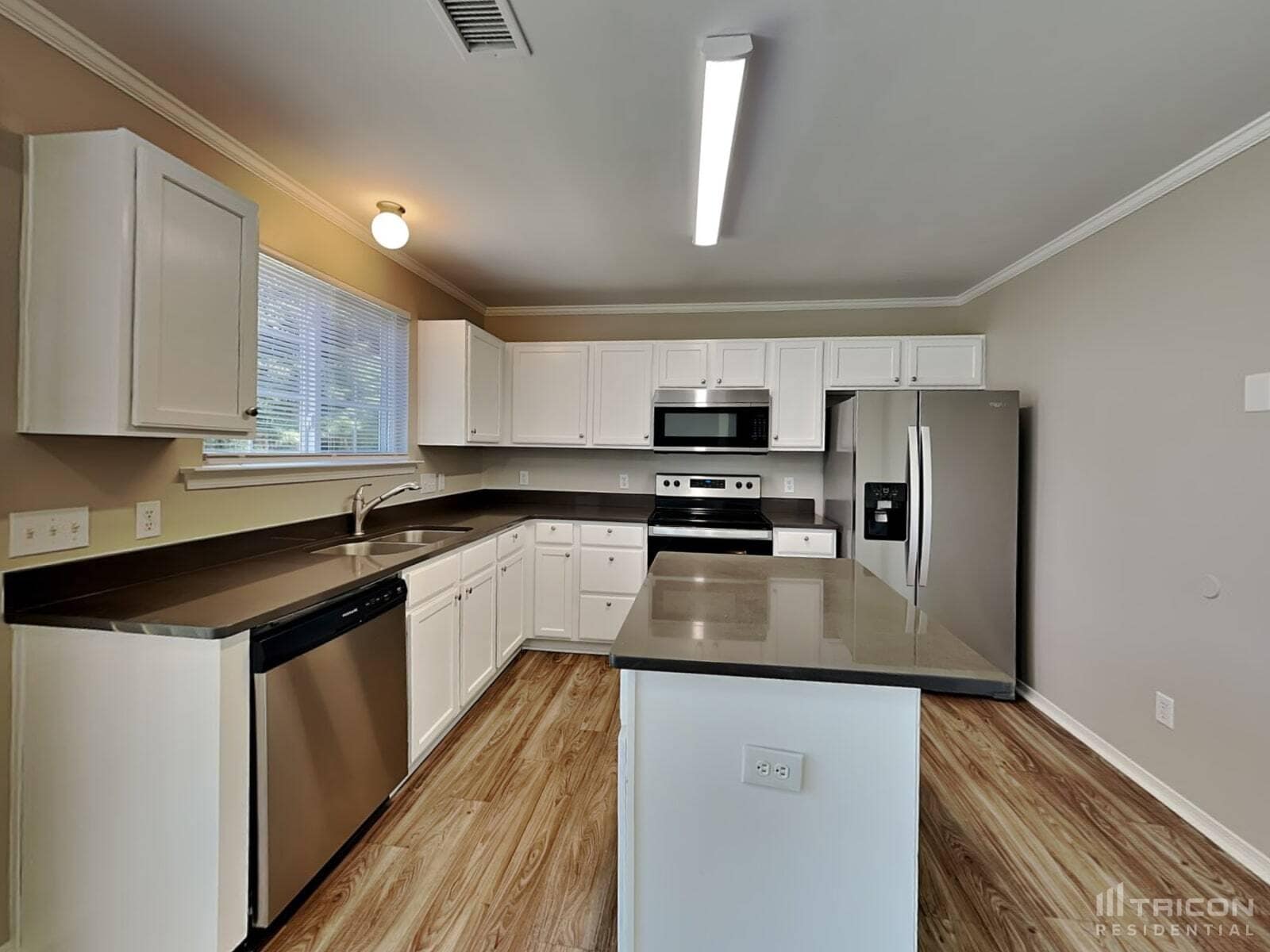 Building Photo - 2016 Mallard Woods Pl