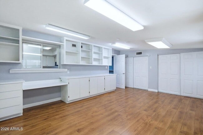 Building Photo - 7750 N 17th Dr