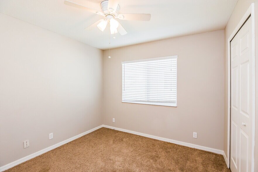 Building Photo - 4163 Day Bridge Pl