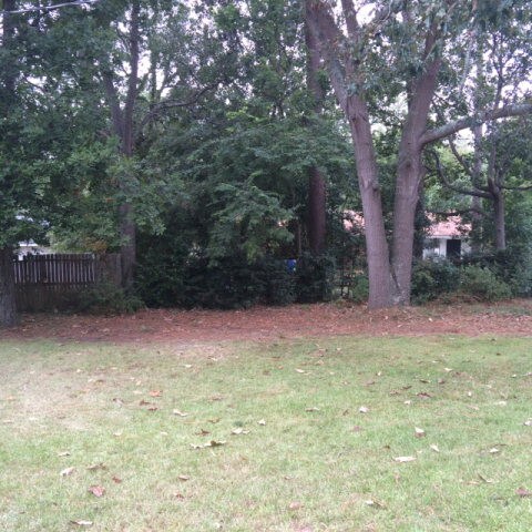 Building Photo - 5 Roslyn Cir