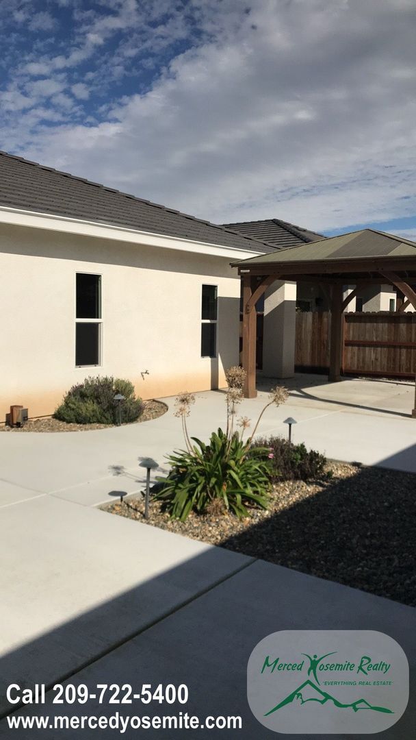 Building Photo - $100 discount for 2 year lease! Appointmen...