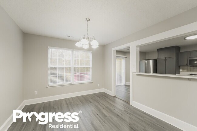 Building Photo - 238 Kendra Dr SW