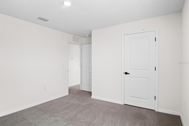 Building Photo - 8673 Triumph Cir