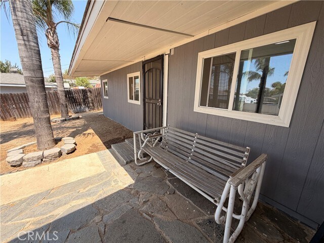 Building Photo - 258 E Hl