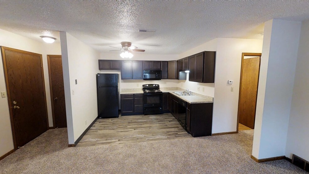 Eagles Nest Apartments