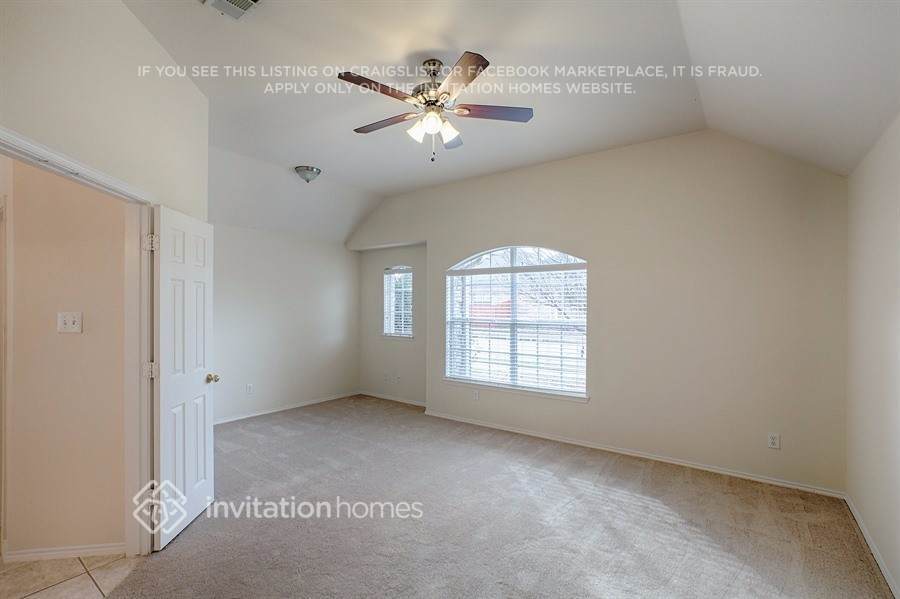 Building Photo - 5704 Bedford Ln