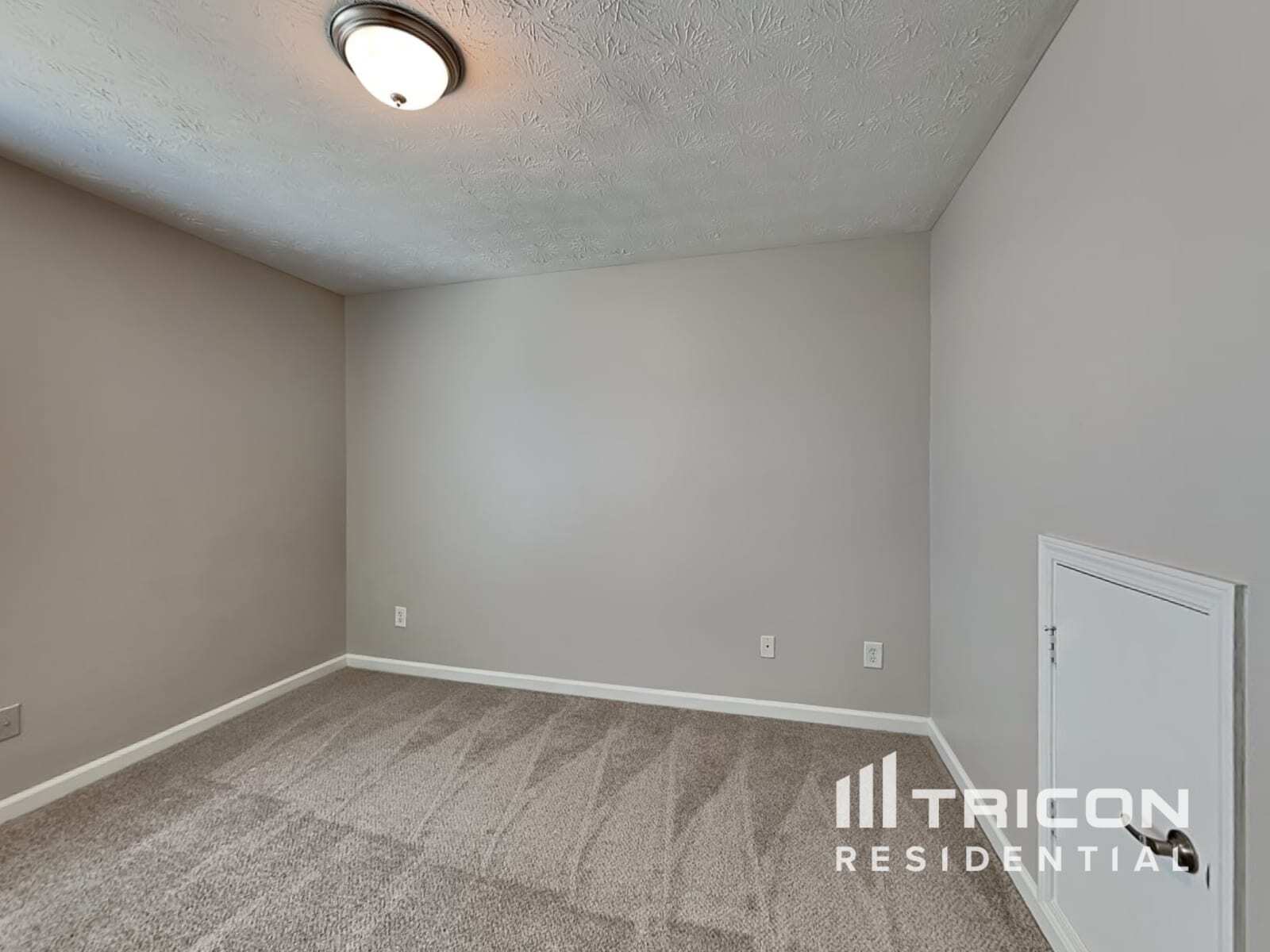Building Photo - 2350 Dalton Park
