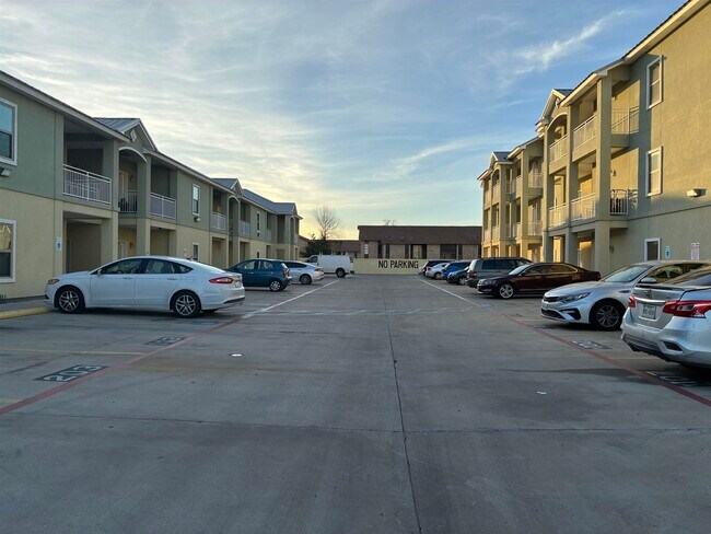 Building Photo - 5402 Marcella Ave