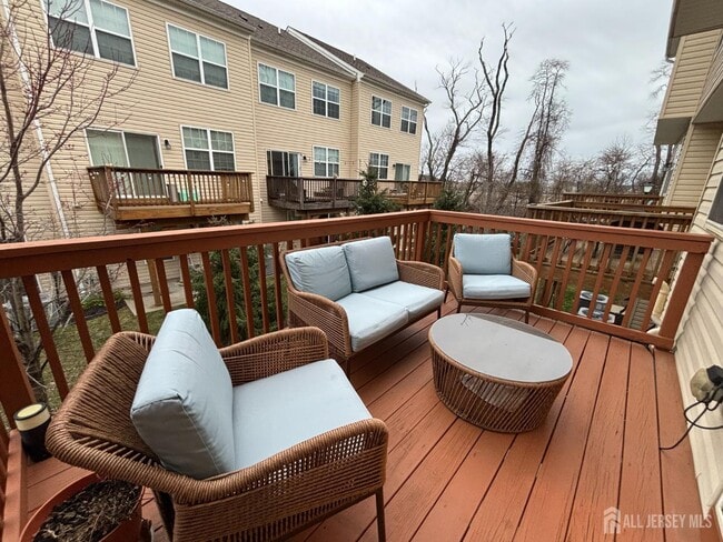 Building Photo - 1205 Hights Farm Rd N