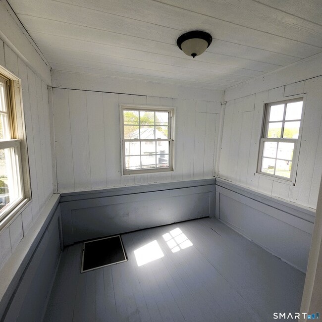 Building Photo - 97 Gridley St