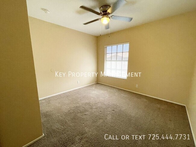 Building Photo - 3 BEDROOM 3 BATH TOWNHOME IN HENDERSON NEA...