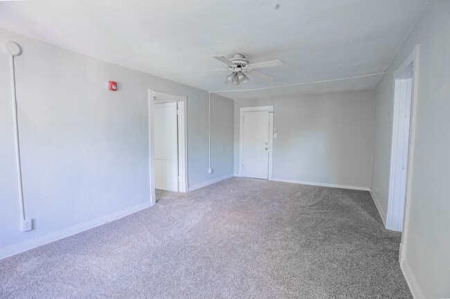 Building Photo - 706 Chickamauga Ave