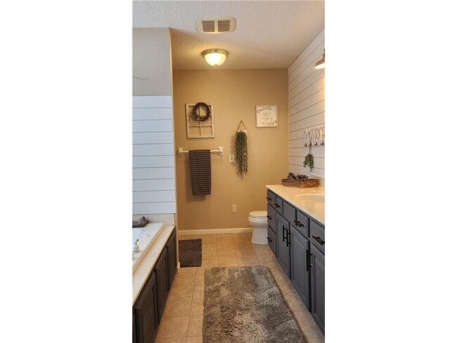 Building Photo - 20952 Hydra Ct