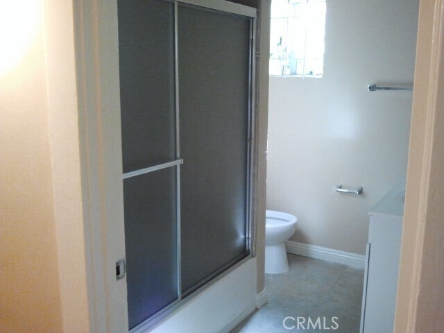 Building Photo - 1329 W 37th Dr