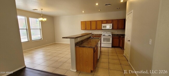 Building Photo - 6895 S Amethyst Dr