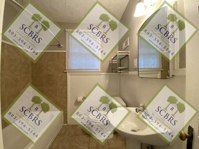 Building Photo - 306-308 Fulton Street