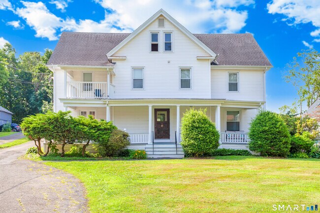 Building Photo - 85-87 S Main St