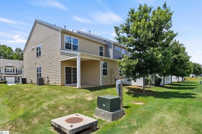 Building Photo - 829 Appleby Dr