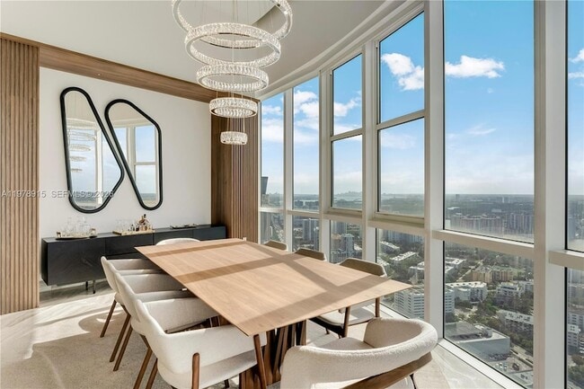 Building Photo - 18201 Collins Ave