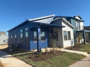 Building Photo - 3221 Loam Ln