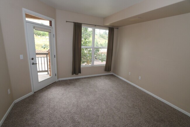 Building Photo - Spacious Top-Floor Condo in Las Casas at Broadmoor Bluffs | 2 Bed / 2 Bath + Garage, Very close t...