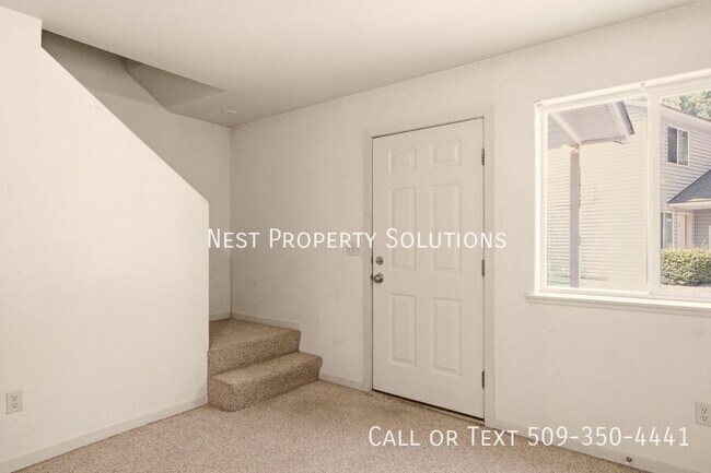 Building Photo - 1818 W Crouse-1