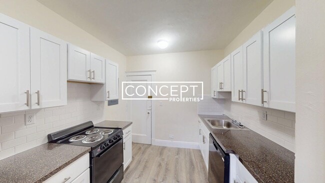 Primary Photo - 6 Vinal St