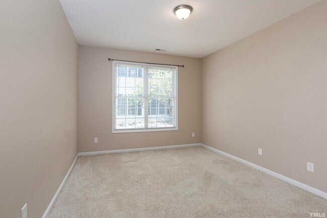 Building Photo - 2311 Kudrow Ln