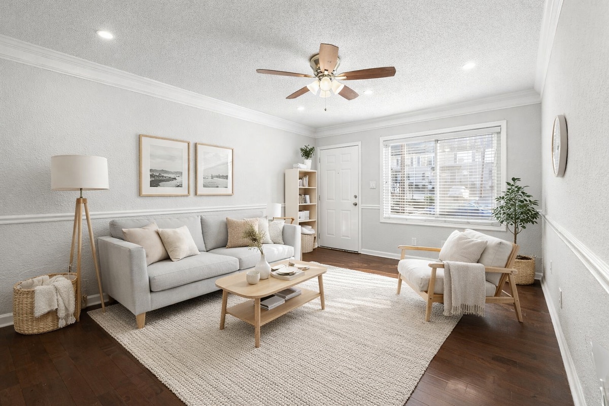 Building Photo - 2166 Park Terrace