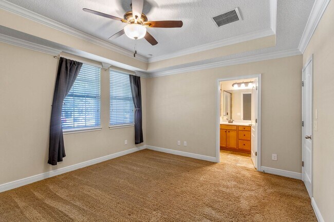 Building Photo - New Rental