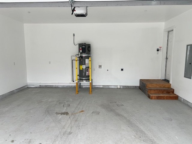 Building Photo - 2023 Lime Ave