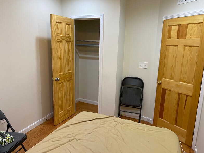 Building Photo - 179 Northampton St