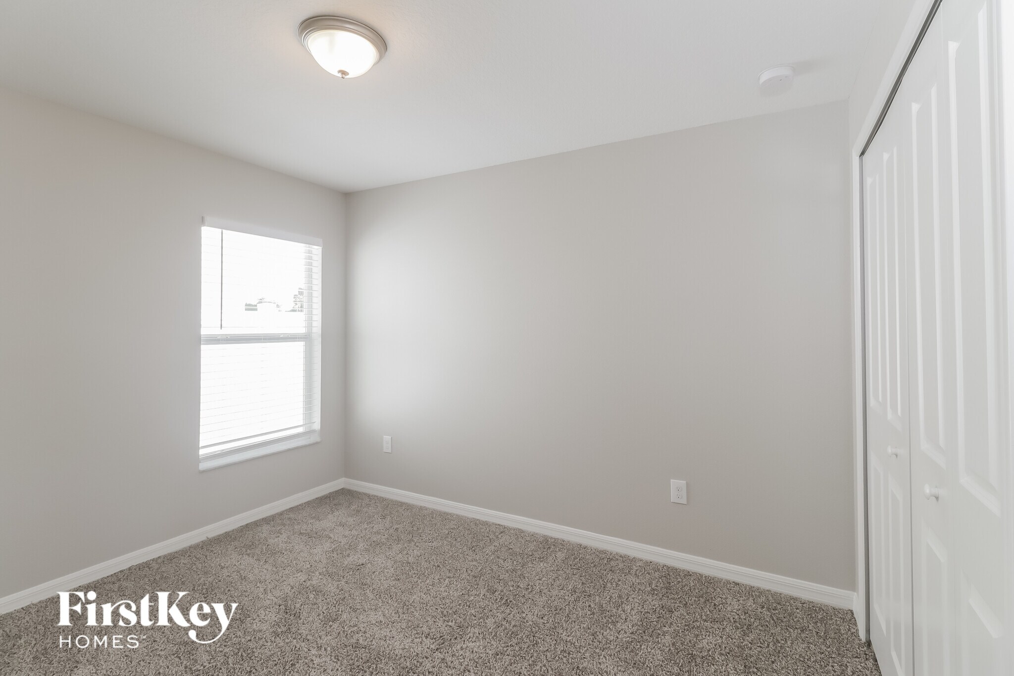 Building Photo - 10621 Standing Stone Dr