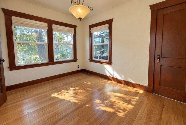 Building Photo - 3790 High Ct
