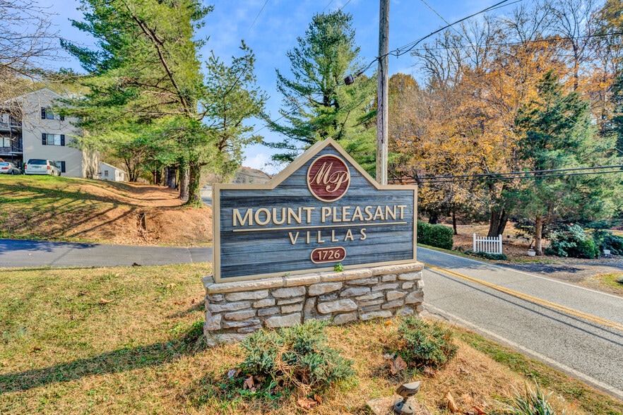 Mount Pleasant Villas 1726 Rutrough Rd SE Roanoke VA 24014