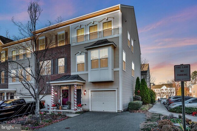 Building Photo - 100 Nestor's Pl