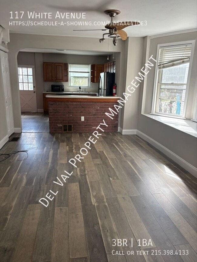 Building Photo - 117 White Ave