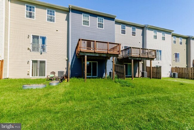 Building Photo - 172 Drexel Ct