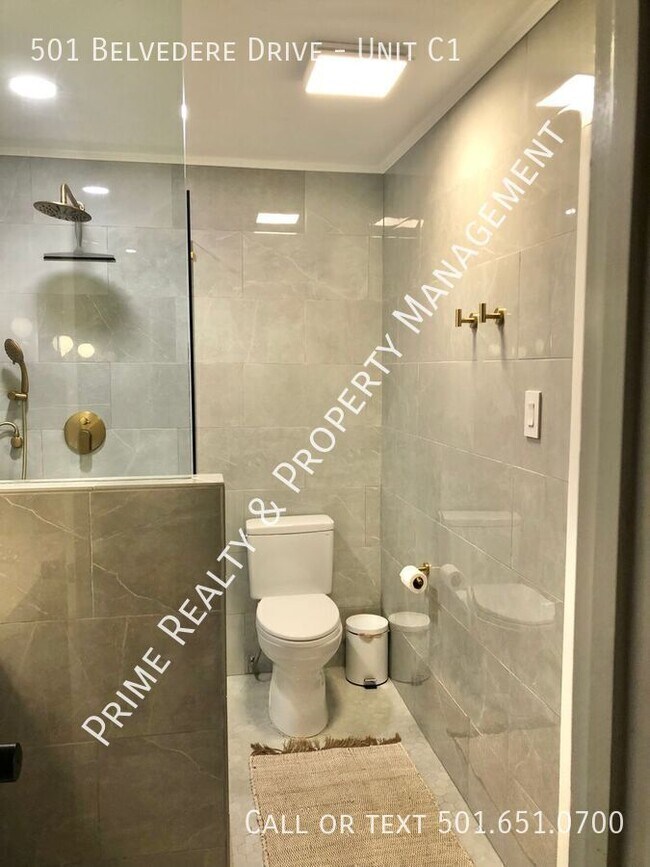 Building Photo - 501 Belvedere Dr