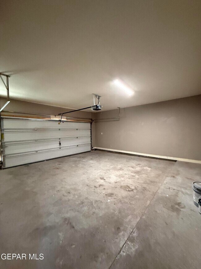 Building Photo - 12709 Tierra Lily Ct