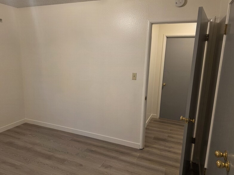 Bedroom 2 - 614 Rancheria Dr