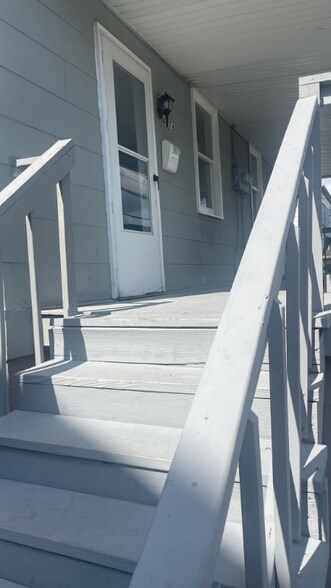 Building Photo - 4476 2nd St