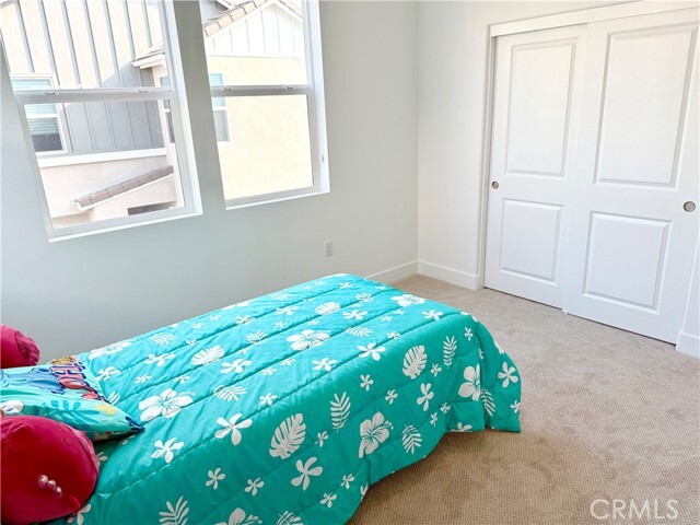 Building Photo - 620 Grizzly