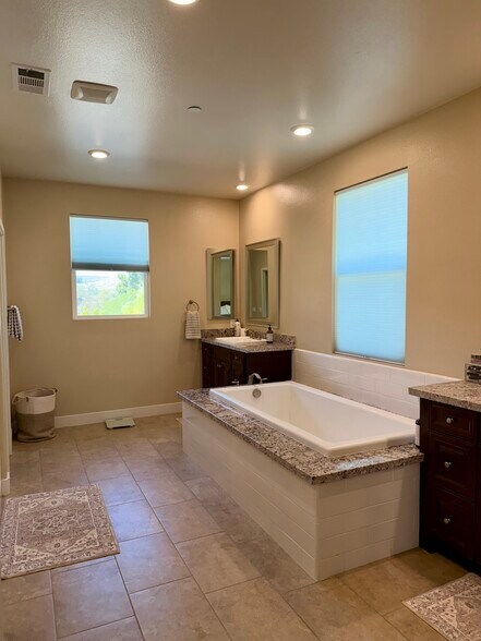 Building Photo - 5436 Reef Cir