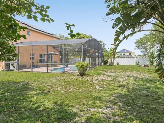 Building Photo - 437 Bridgewater Ct